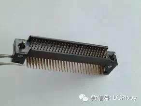 山寨機消失，手機連接器廠商的困境與出路
