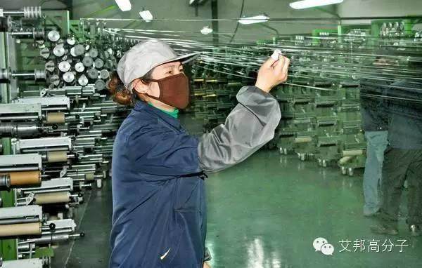 我国碳纤维生产落后美日30年