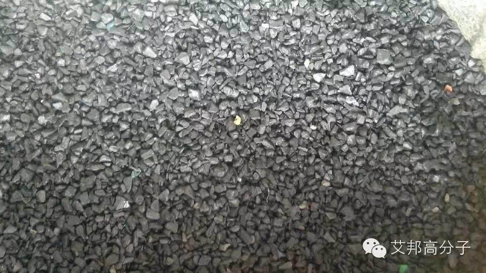 媳妇，饿不？我给你煮碗面啊？刷爆橡塑朋友圈！