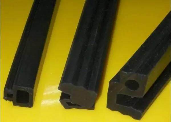 PVC|硅胶| EPDM|TPV| TPE密封条大比拼（收藏版）