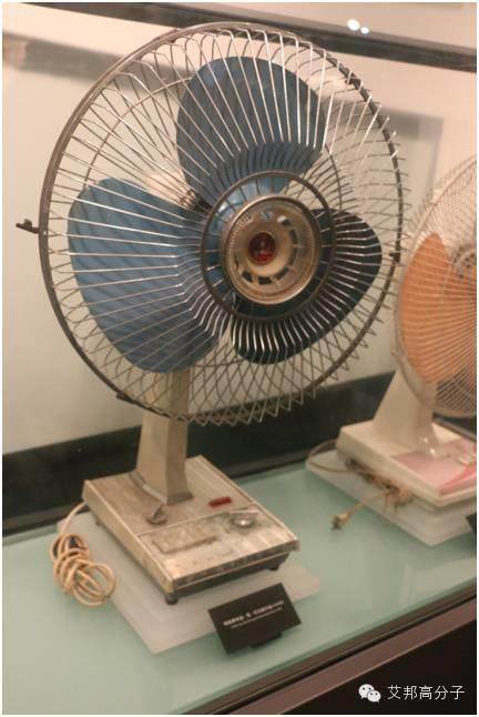 巨頭成長記：美的從塑料加工廠變為家電巨頭
