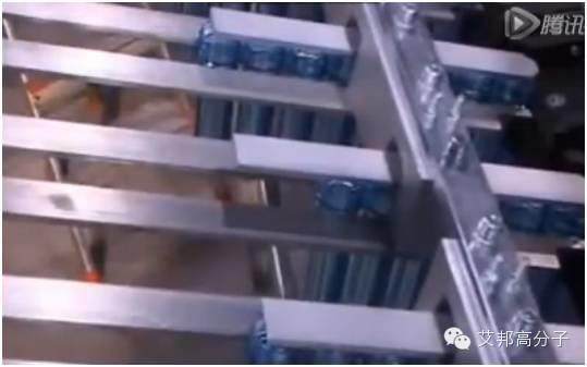 【視頻】農夫山泉礦泉水瓶是如何做成的？
