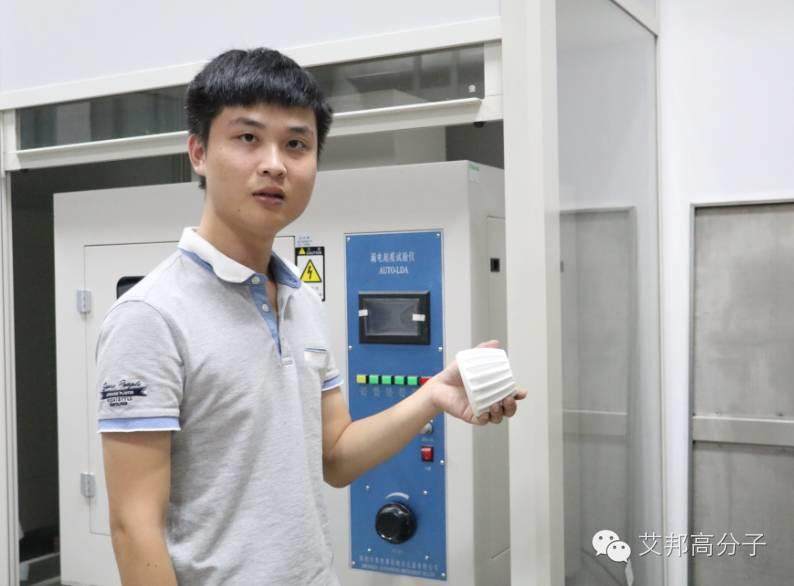他是廈門(mén)改性料產(chǎn)量冠軍：深耕LED行業(yè)，拿下國(guó)內(nèi)首張導(dǎo)熱尼龍UL、RTI黃卡