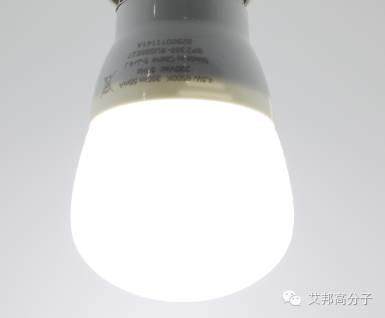 LED中的光扩散材料竟是这样的！