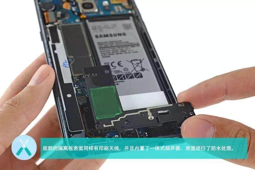 【多圖】雙曲面屏、IP68防水、無線充電，三星Note7拆了給您看！