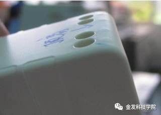 【實(shí)戰(zhàn)分析】注塑件頂桿印、氣紋、分層起皮，怎么解決？