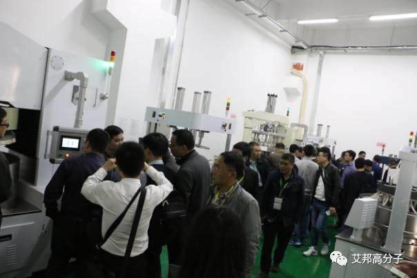 （多圖）70名企業(yè)代表參觀大族三大基地，共享激光智能制造視覺盛宴