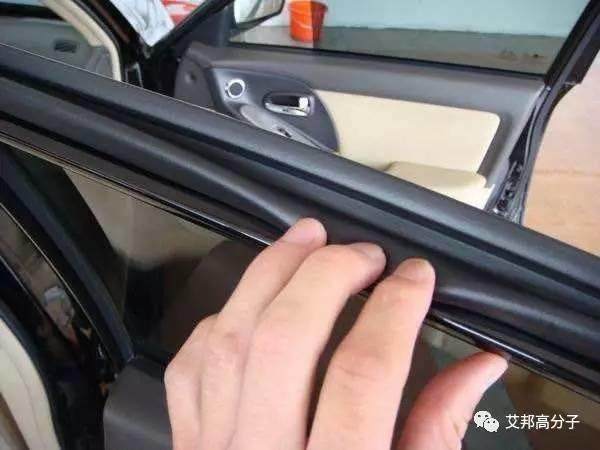TPEE取代TPV用于汽車密封條