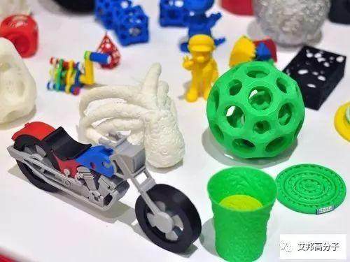 “數(shù)”說中國鈦白粉丨塑料制品行業(yè)發(fā)展近況