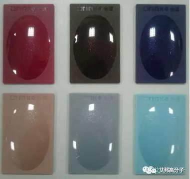 按照表觀效果來分，免噴涂材料有哪幾類？