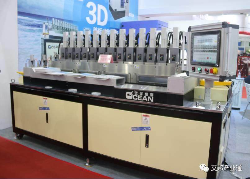 3D玻璃离爆发阶段已不远，全触展20家热弯机盘点！