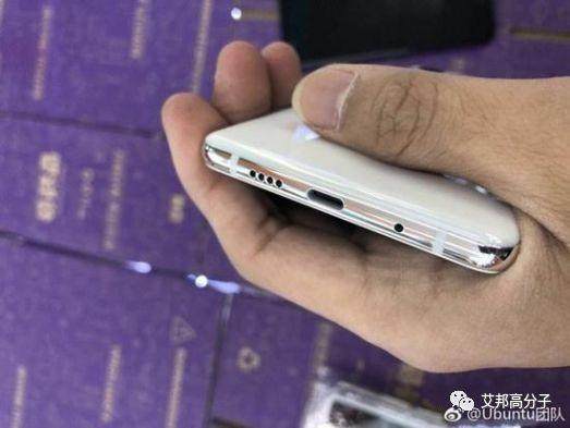 不銹鋼中框+玻璃后蓋為何成高端手機新趨勢