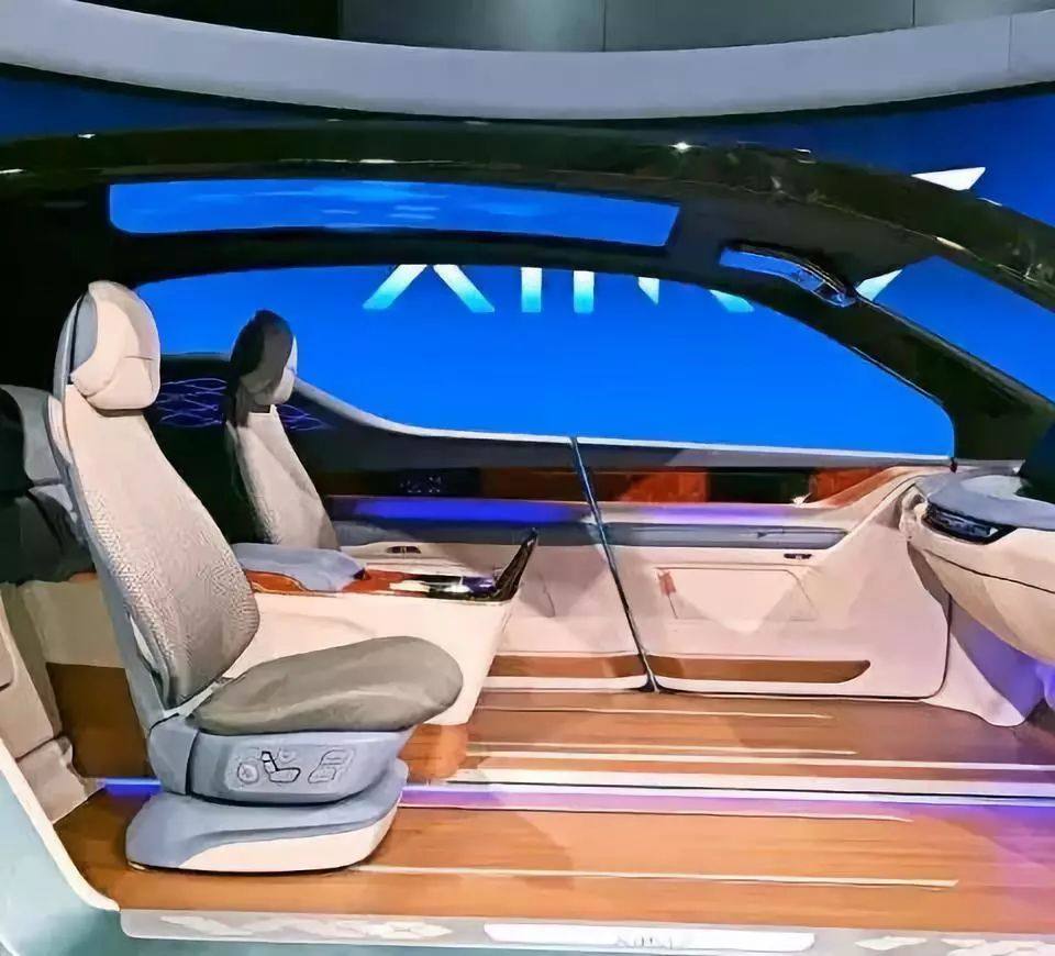 智能汽车从座椅开始，延锋安道拓概念座椅（视频）