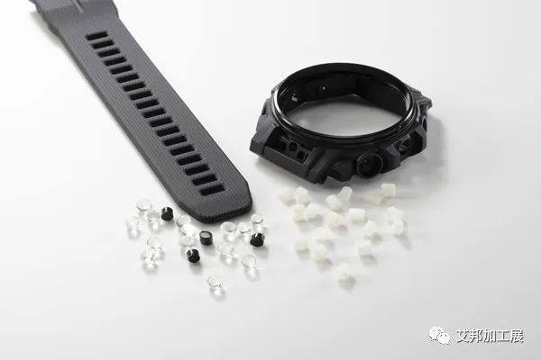 卡西欧发布首款生物质塑料材质腕表