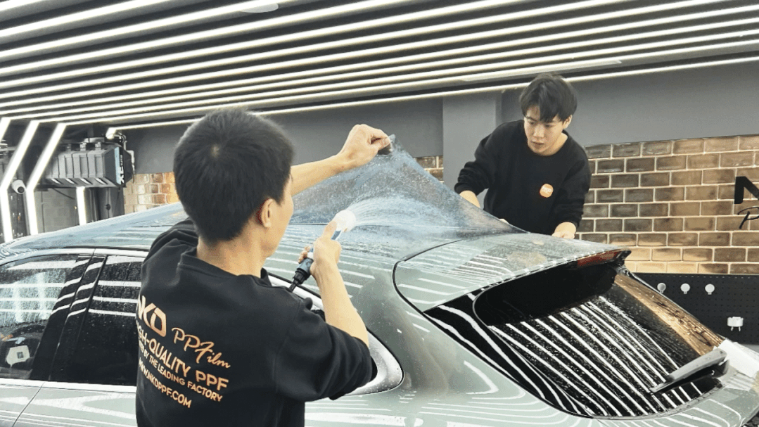 夏日來臨，解密新物種汽車天窗冰甲！火爆市場(chǎng)是智商稅嗎？
