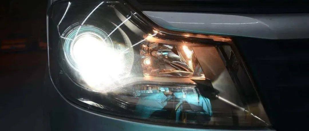 LED智能车灯关于ADB与AFS光学设计