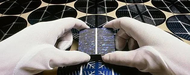 钙钛矿太阳能电池的商业化进展与挑战 钙钛矿太阳能电池的商业化进展与挑战