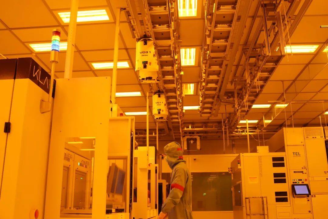 华润微电子重庆12吋晶圆制造生产线及先进功率封测基地双双通线