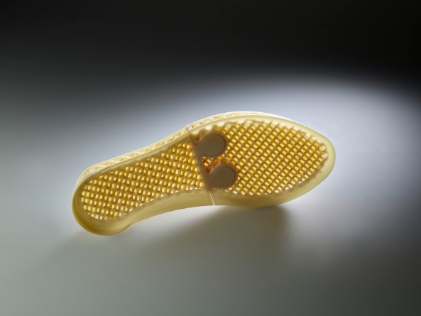 鞋材用3D打印彈性體盤點:TPU、TPAE、TPEE 鞋材用3D打印彈性體盤點:TPU、TPAE、TPEE