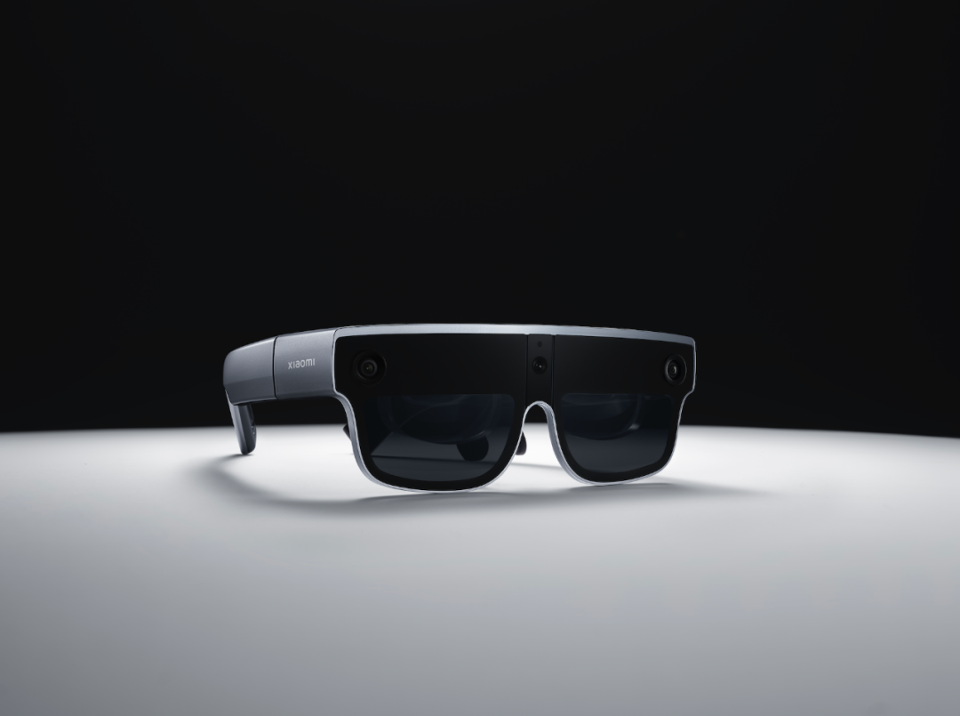 小米发布无线AR眼镜探索版，采用镁锂合金、碳纤维等材质实现整机轻量化