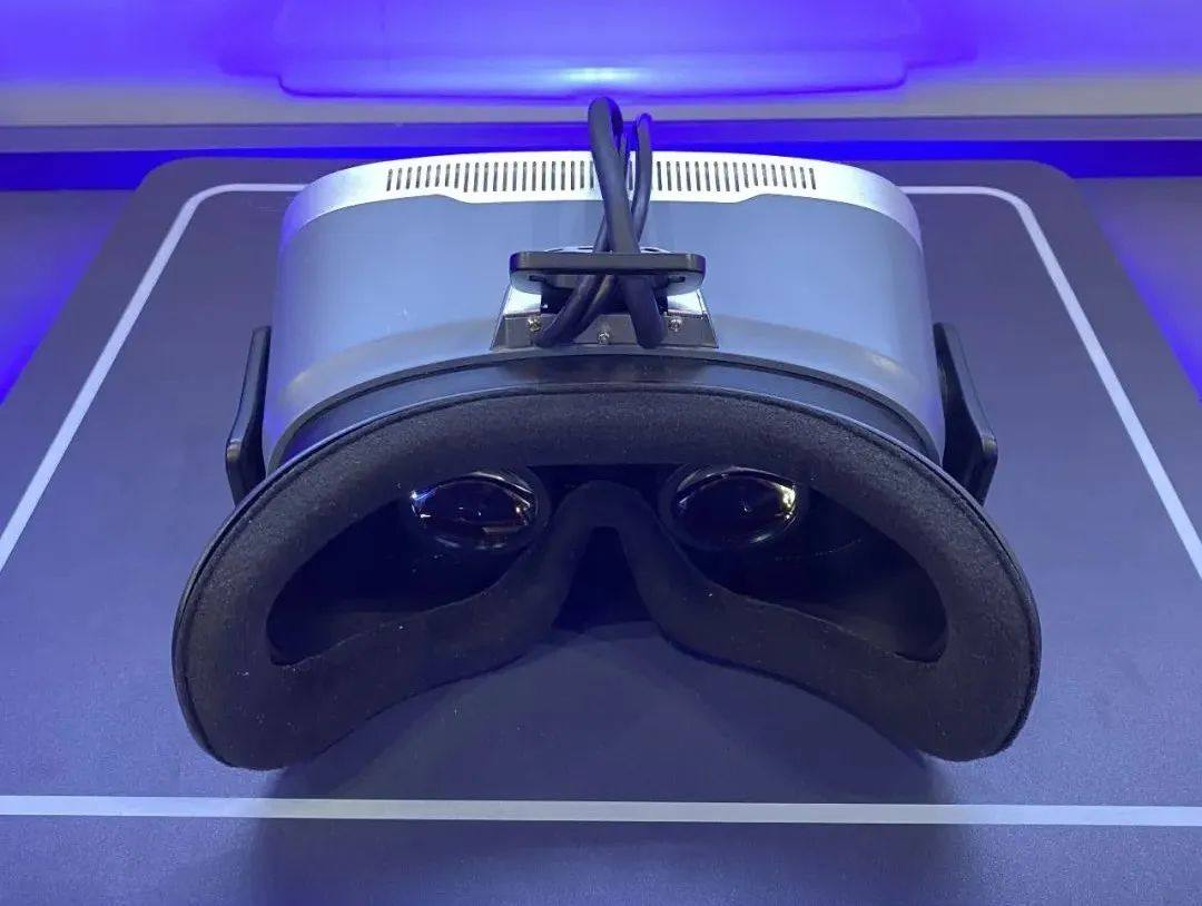 京東方亮相多款基于Micro OLED的VR/AR解決方案