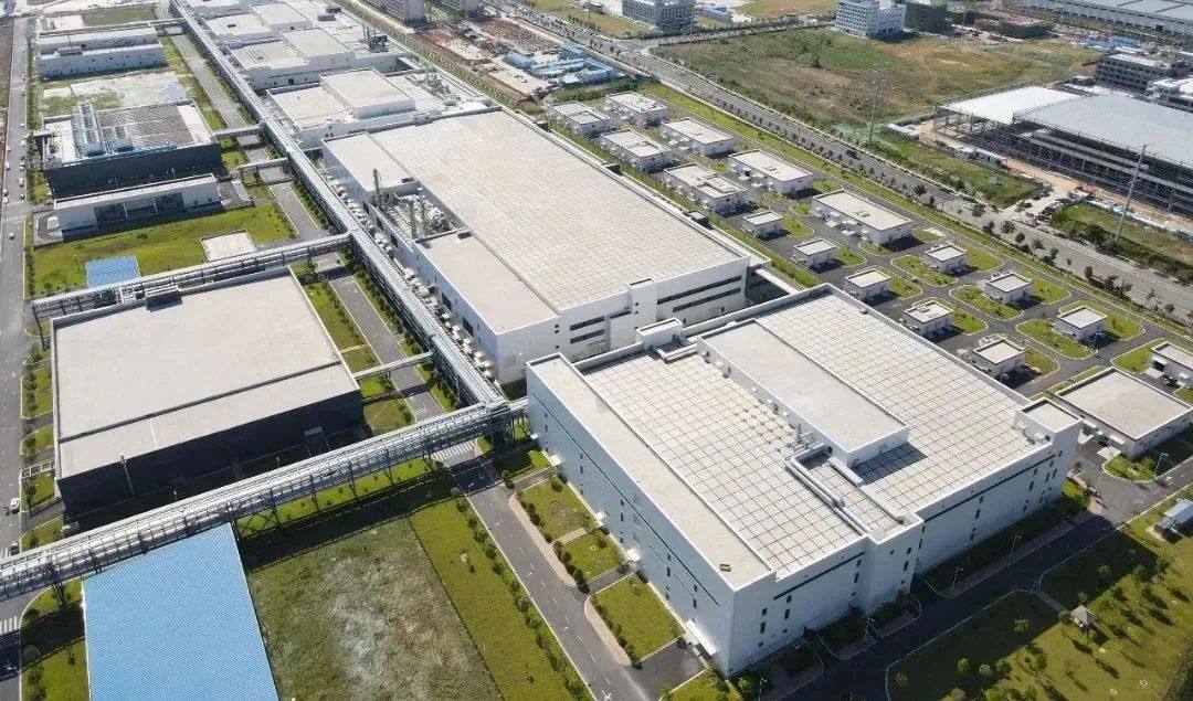 三安光電擬與意法半導體在重慶合資設廠生產(chǎn)碳化硅晶圓
