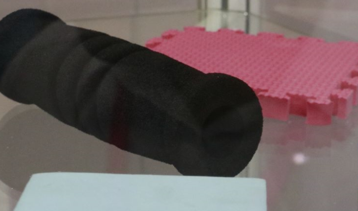 三元乙丙橡膠（EPDM）噴霜原因及解決方法