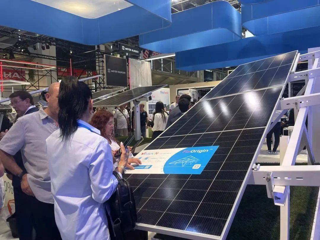 “黄金尺寸”至尊N型闪耀欧洲Intersolar展，新一代光储系统欧洲站启幕