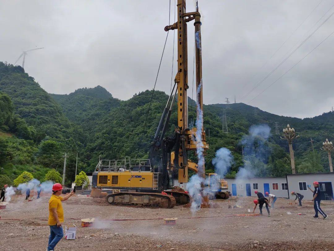 向“芯”制造：爐碧經開區年產50億付軟磁鐵氧體磁芯項目開工